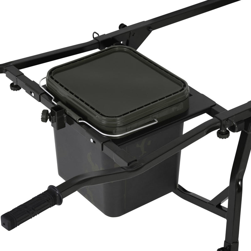 Hintere Eimerhalterung