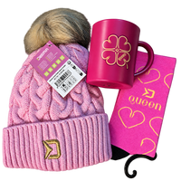 Queen Geschenkset – Tasse, Wintermütze & Socken