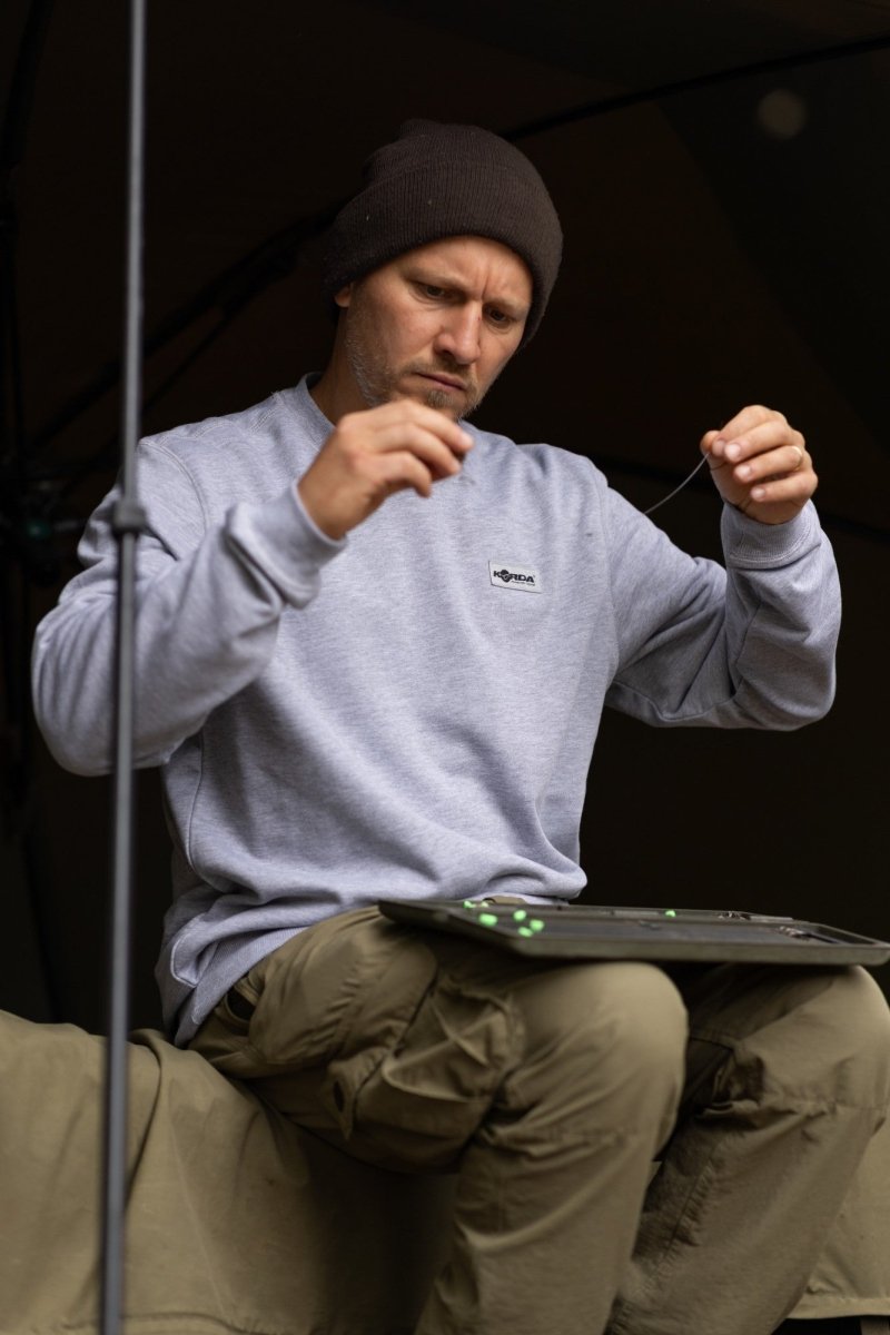 Patch Crewneck - Meliert Grau